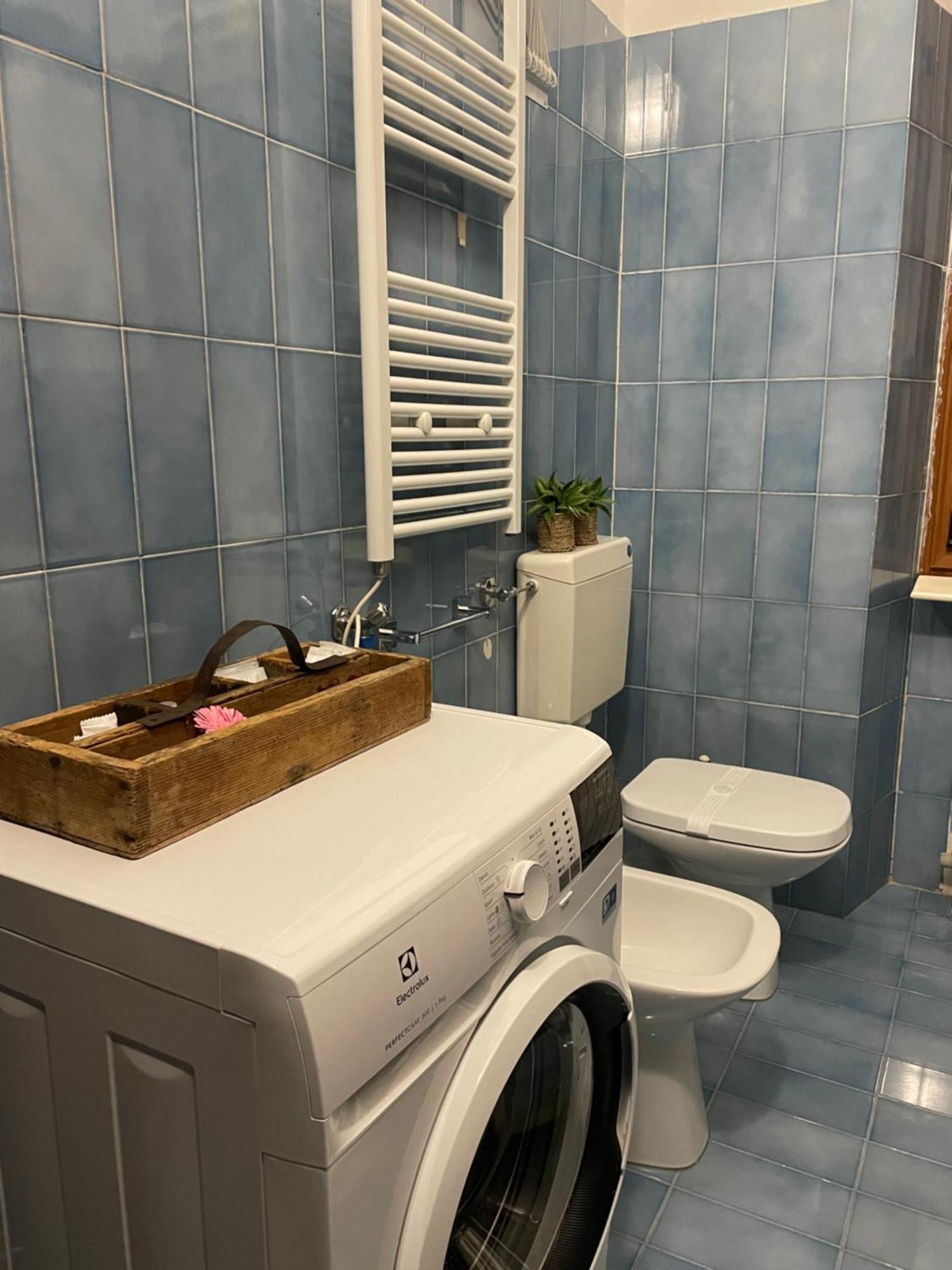 Mille8 Apartment Новара Екстериор снимка