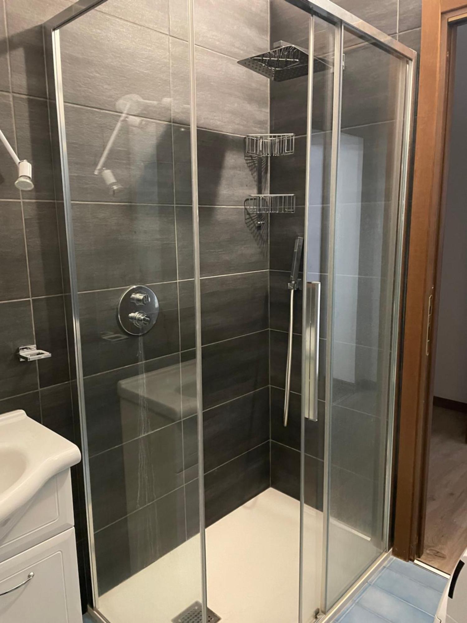 Mille8 Apartment Новара Екстериор снимка